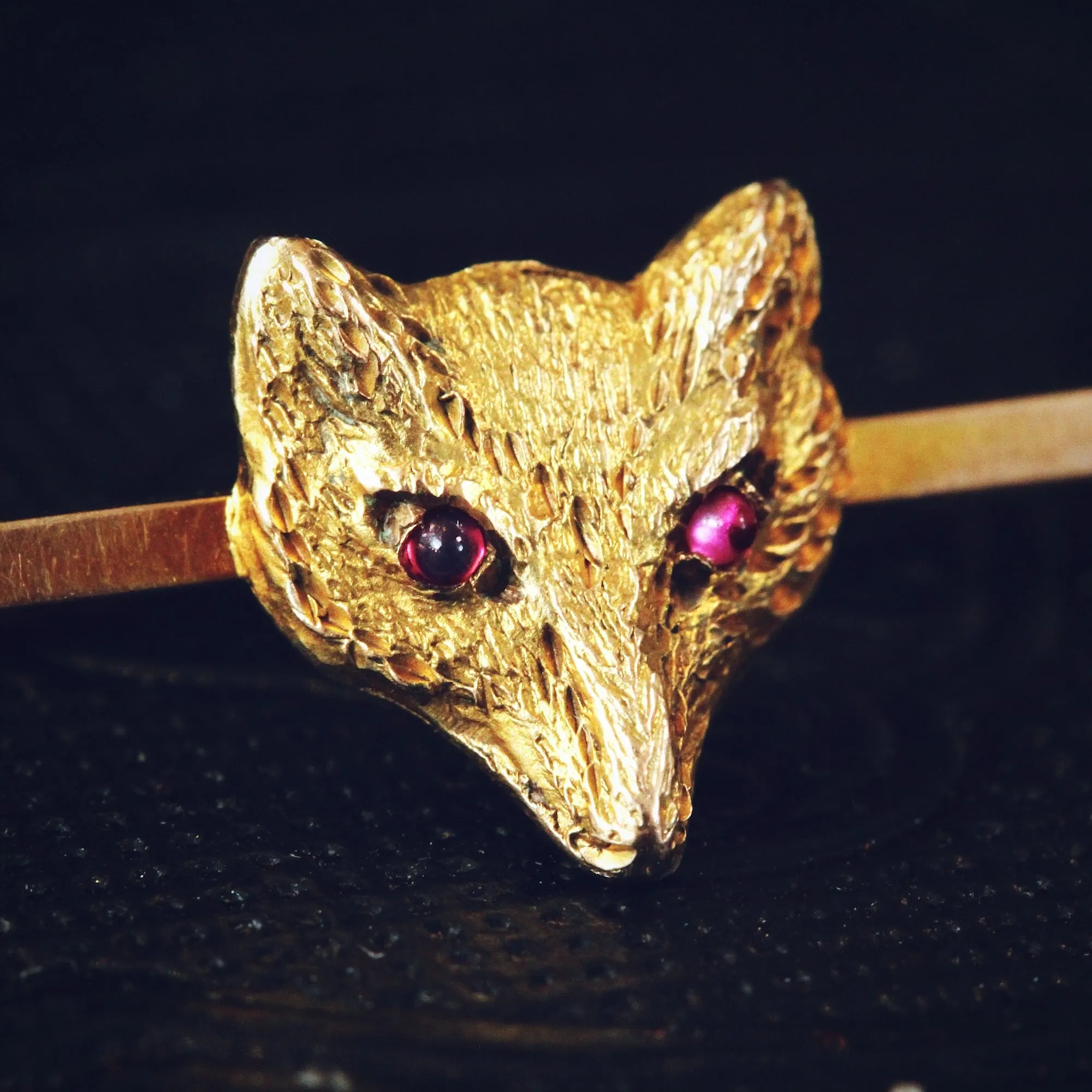 Antique Victorian Fox Tie Pin or Brooch