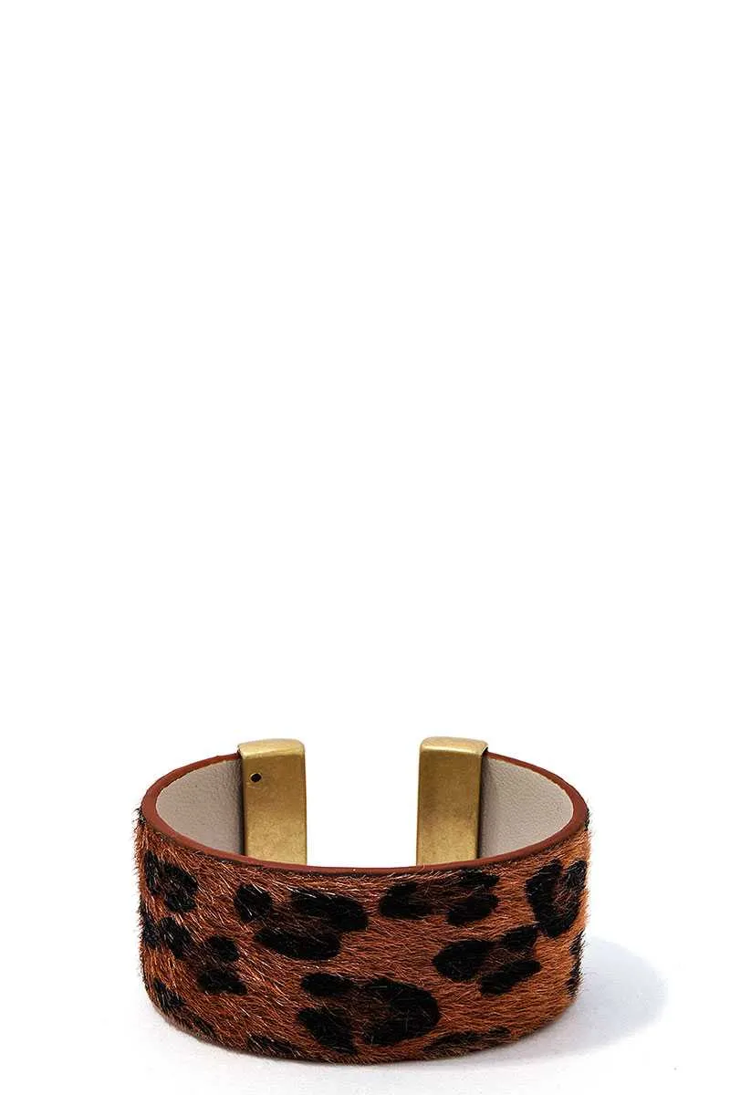 Chic Leopard Fur Fashion Bangle