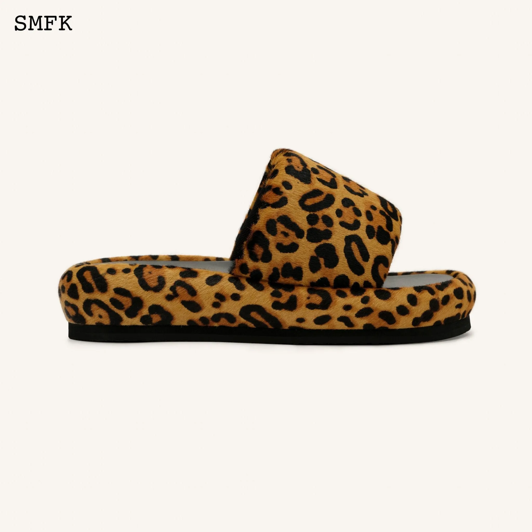 Compass Leopard Fur Classic Slipper