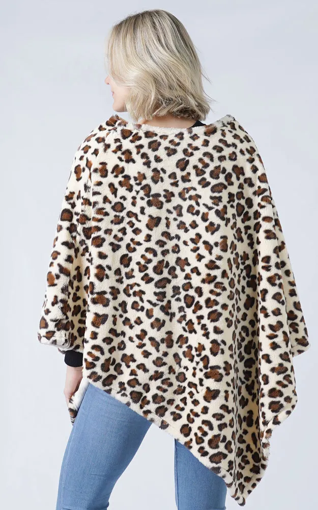 EAP9869 Leopard Pattern Faux Fur Poncho