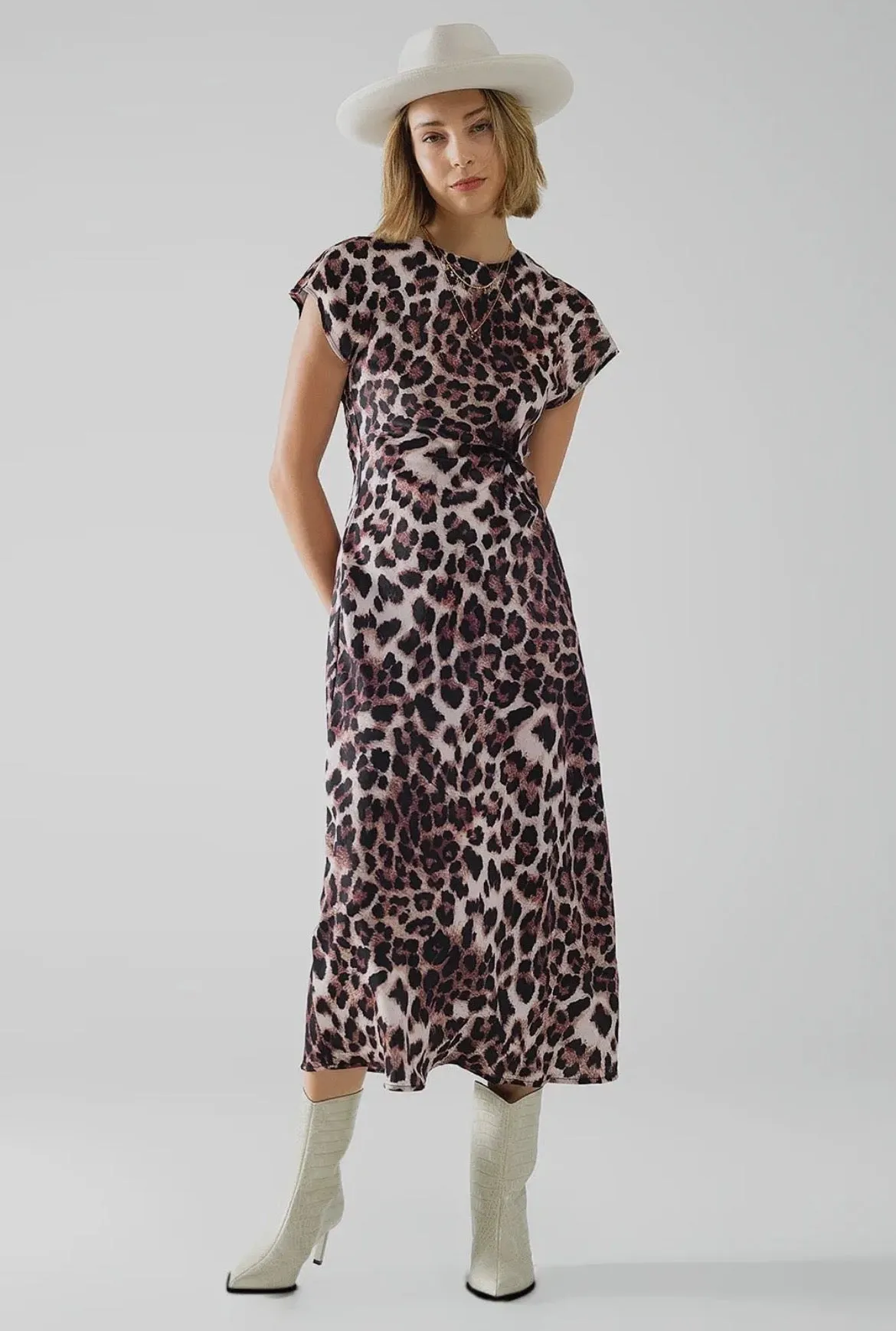 Short Sleeve Leopard Maxi Dress